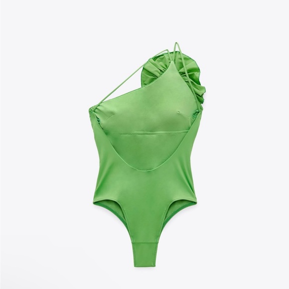 ZARA Asymmetrical Floral One Piece Swimsuit. - Picture 5 of 8